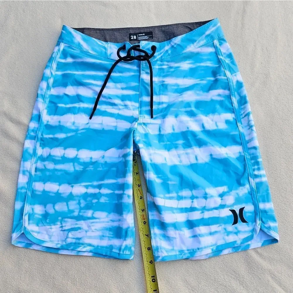 NWOT Hurley Blue and White Swim Shorts Size 28